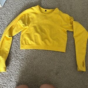 Alphalete long sleeve compression crop top revival